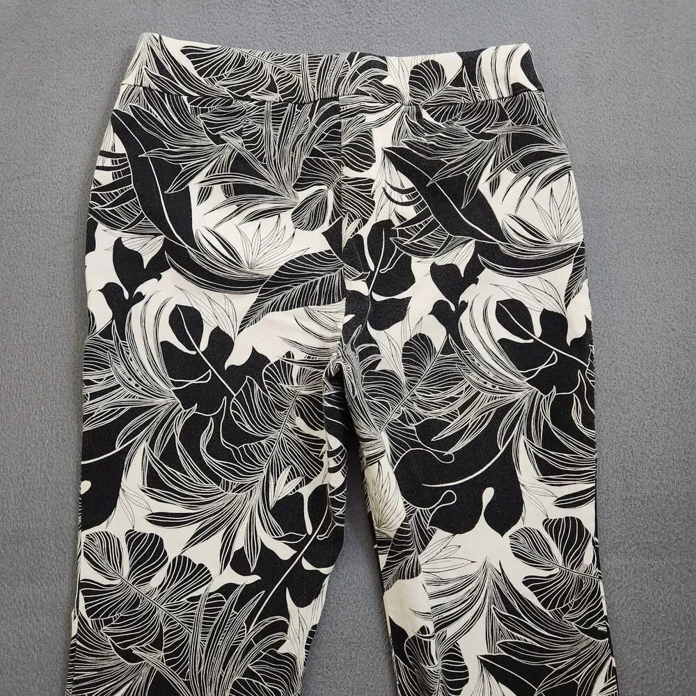 Chico's Women .5 US 6 Black Floral Mid Rise Skinny Pull On Ankle Pants - Picture 4 of 10